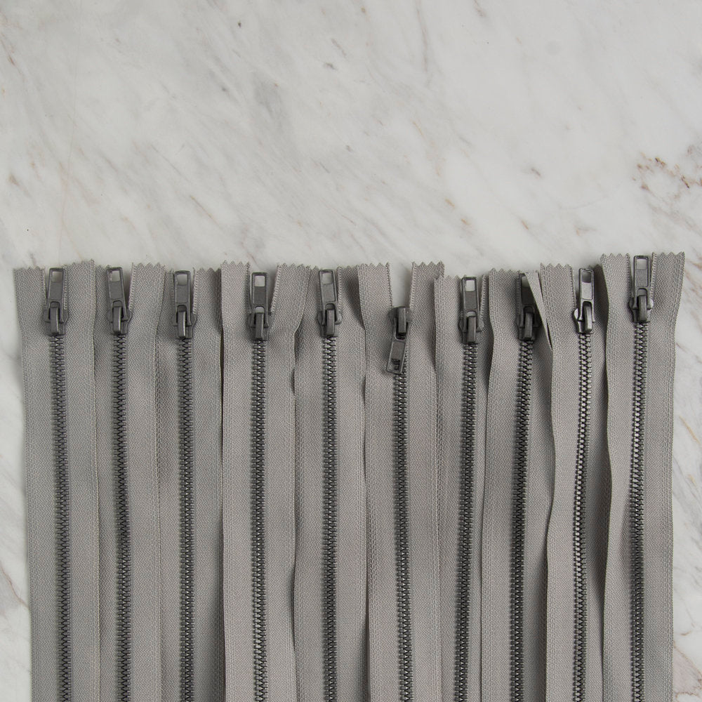 Loren 10 adet 20 Cm Açık Gri Dipli Kemik Fermuar